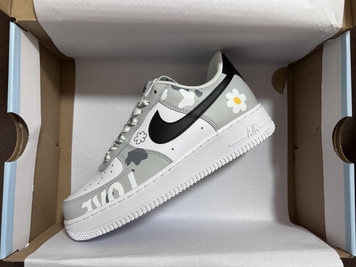 Kicks_Liu Nike  Air Force  sneaker
