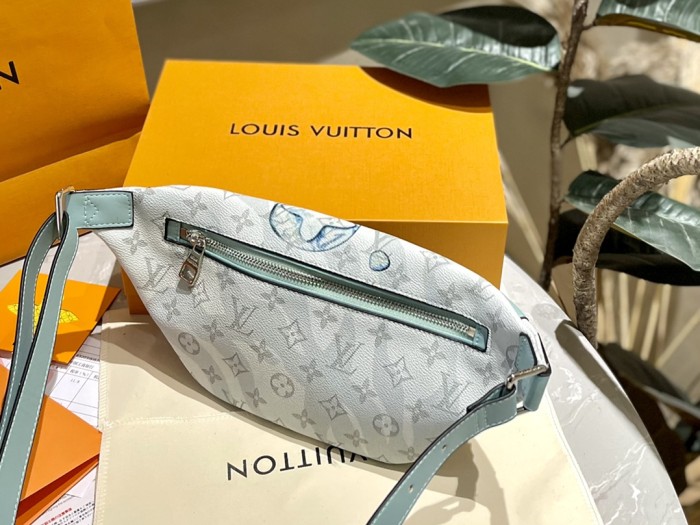 L*ouis V*uitton Waist Bag Top Quality 44×15×9cm