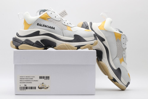 (Kicks Liu) W/M B*alenciaga Triple S  Sneaker