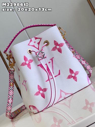L*ouis V*uitton Handbag Top Quality 20x20x13cm