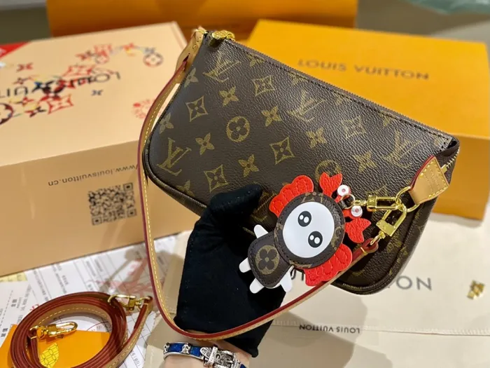 L*ouis V*uitton Handbag Top Quality 19x13x11cm