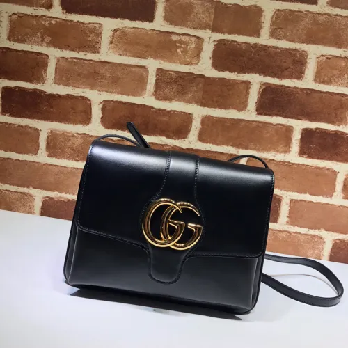 (Kicks Liu)  G*ucci  Crossbody bag  Top Quality 25x16x5.5cm