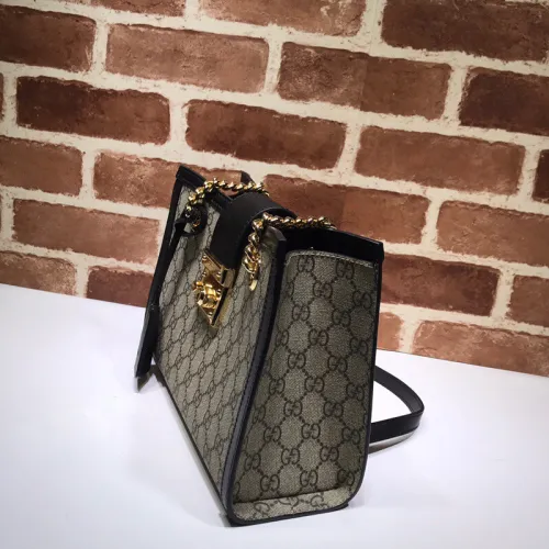 (Kicks Liu)  G*ucci  Crossbody bag  Top Quality  24x18x10cm