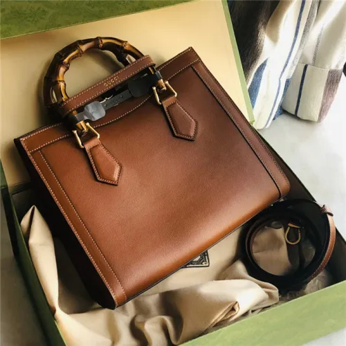 (Kicks Liu)  G*ucci  Crossbody bag  Top Quality  27x24x11cm