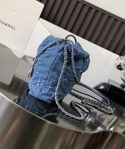 (Kicks Liu)  C*hanel  bag  Top Quality  20x19x6cm