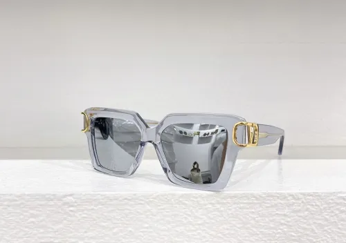 (Kicks Liu)  V*alentino  Glasses  Top Quality