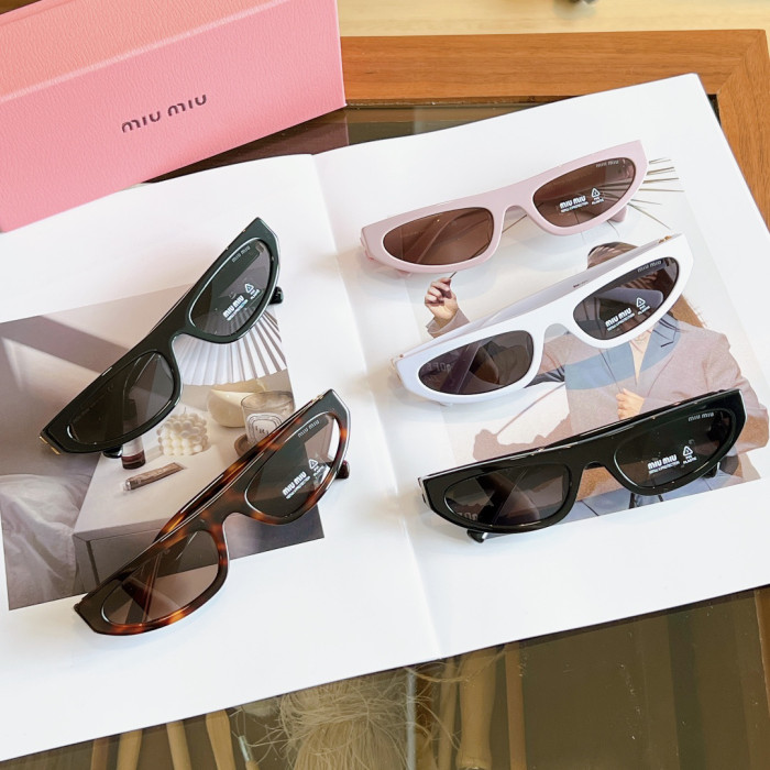 (Kicks Liu)  M*iu M*iu  Glasses  Top Quality