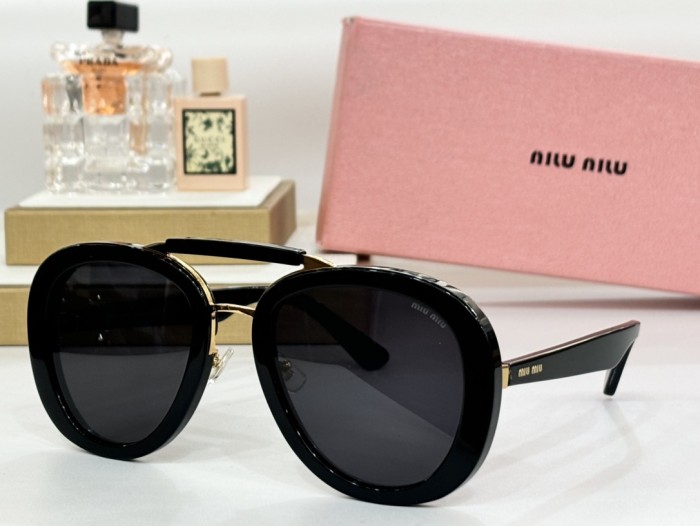 (Kicks Liu)  M*iu M*iu  Glasses  Top Quality