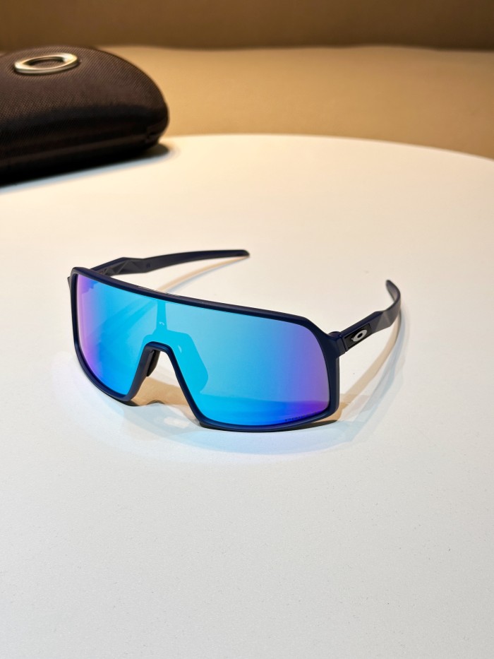 (Kicks Liu) O*akley  Glasses  Top Quality