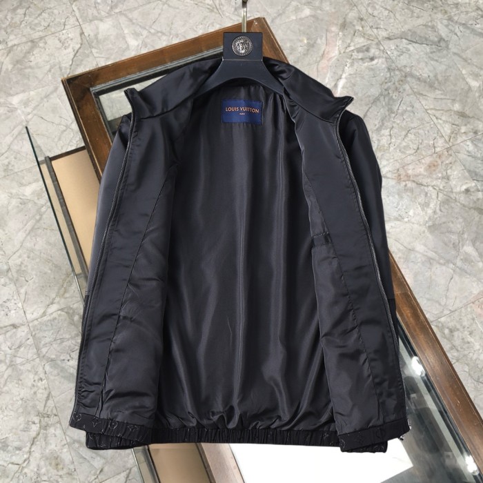 (Kicks Liu) L*ouis V*uitton  Clothes  Top Quality