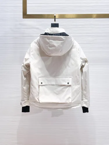 (Kicks Liu)  P*rada Clothes  Top Quality