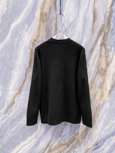 (Kicks Liu)  B*urberry Sweater  Top Quality