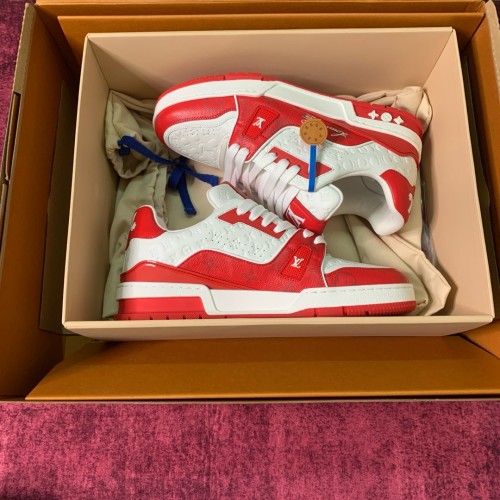 Kicks_Liu  L*ouis V*uitton   Sneaker