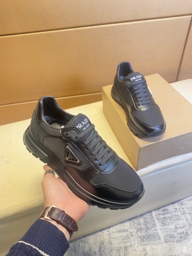 (Kicks Liu)  P*rada  Sneaker  Top Quality
