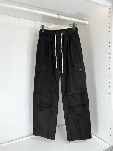 (Kicks Liu)  M*oncler Pants Top Quality