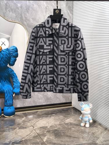 (Kicks Liu)  F*endi Coat  Top Quality