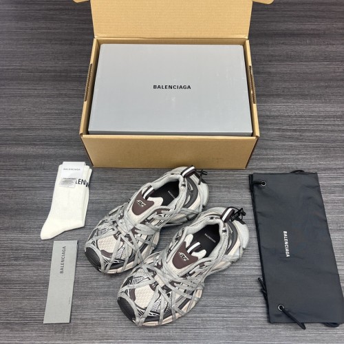 (Kicks Liu) W/M B*alenciaga 3XL  Sneaker
