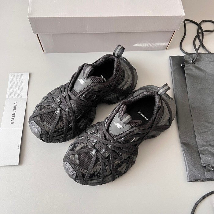(Kicks Liu) W/M B*alenciaga 3XL  Sneaker