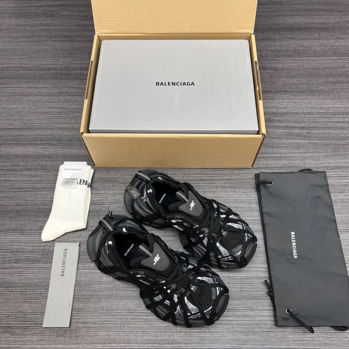 (Kicks Liu) W/M B*alenciaga 3XL  Sneaker