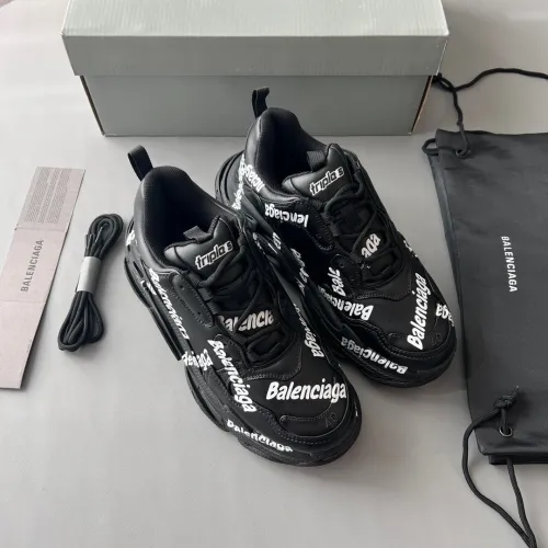 (Kicks Liu) W/M B*alenciaga Triple S  Sneaker
