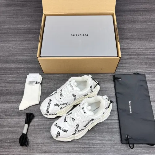 (Kicks Liu) W/M B*alenciaga Triple S  Sneaker
