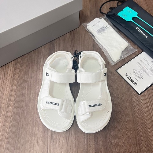 (Kicks Liu) W/M B*alenciaga slippers