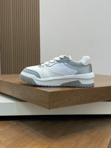 Kicks_Liu  V*ersace   Sneaker  Top Quality