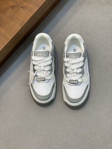 Kicks_Liu  V*ersace   Sneaker  Top Quality