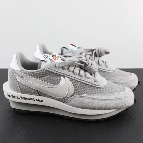Kicks_Liu  Sacai × Nike sneaker