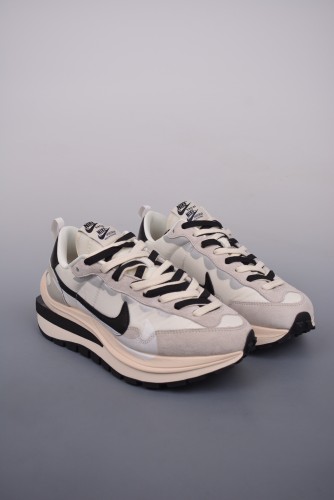 Kicks_Liu  Sacai × Nike Ldwaffle sneaker