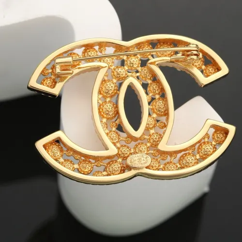 Brooch