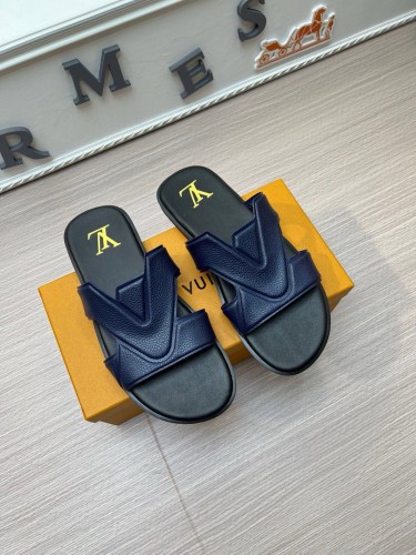 Kicks_Liu  L*ouis V*uitton  slippers
