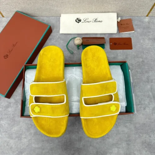 Kicks_Liu Loro Piana  slippers