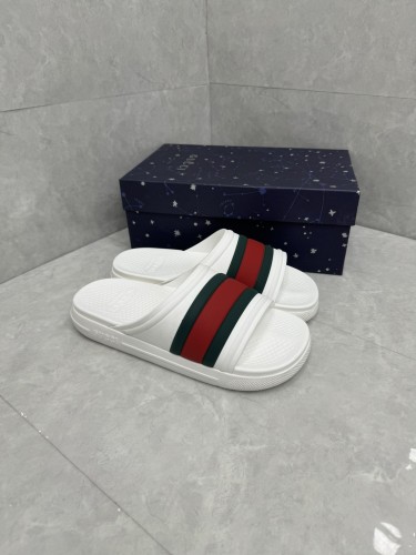 (Kicks Liu)  G*ucci  Slippers Top Quality