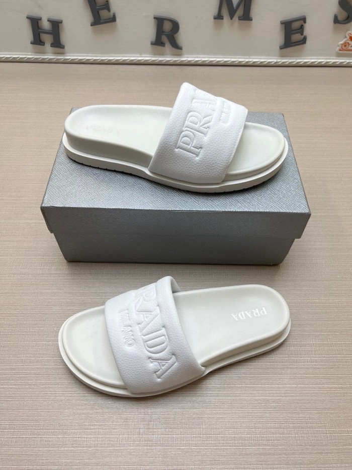 (Kicks Liu)  Prada  Slippers Top Quality