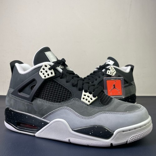 (Kicks_Liu) NIKE   AJ4  sneakerTop Quality