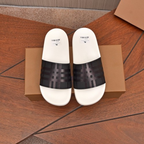 Kicks_Liu  B*urberry  slippers
