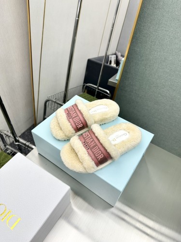 (Kicks Liu)  D*ior  slippers  Top Quality