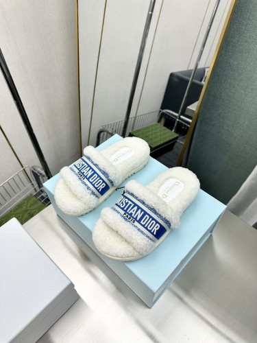 (Kicks Liu)  D*ior  slippers  Top Quality