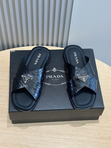 Kicks_Liu  P*rada  slippers
