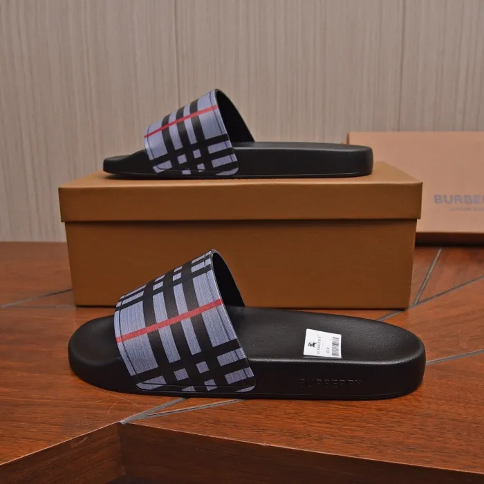 Kicks_Liu  B*urberry  slippers