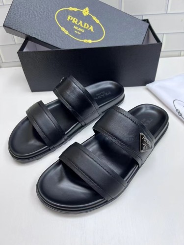Kicks_Liu  P*rada  slippers