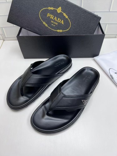 Kicks_Liu  P*rada  slippers