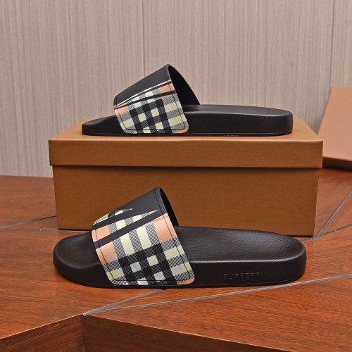 Kicks_Liu  B*urberry  slippers