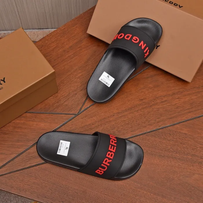 Kicks_Liu  B*urberry  slippers
