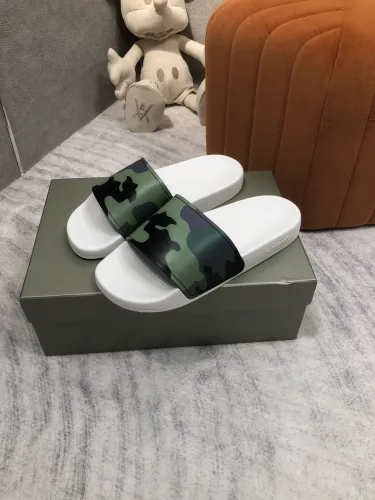 Kicks_Liu  B*urberry  slippers