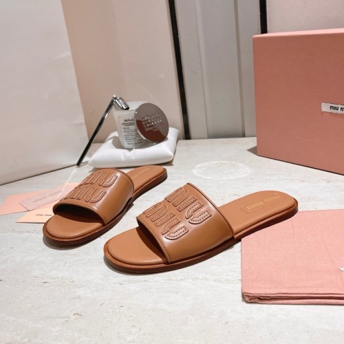 Kicks_Liu M*iu Miu  slippers