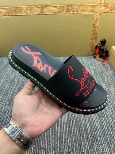 Kicks_Liu C*hristian Louboutin  slippers