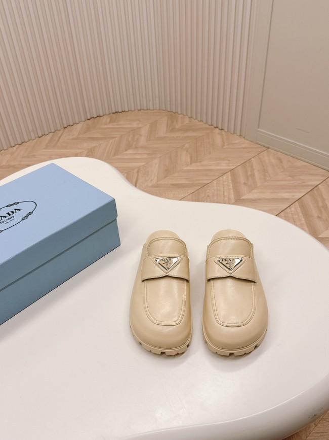 Kicks_Liu  P*rada  slippers