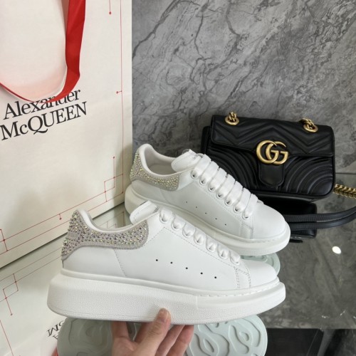 (Kicks Liu)  F*endi  Sneaker  Top Quality